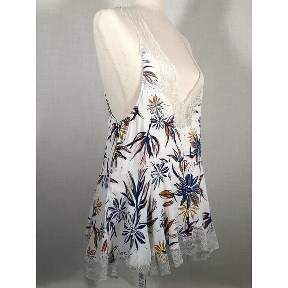 Free People Intimates Romantic Feminine Lace Trim Floral Baby Doll SZ X-Small - Picture 9 of 16
